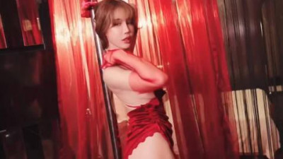 Erotic dancer-Xin Yuri